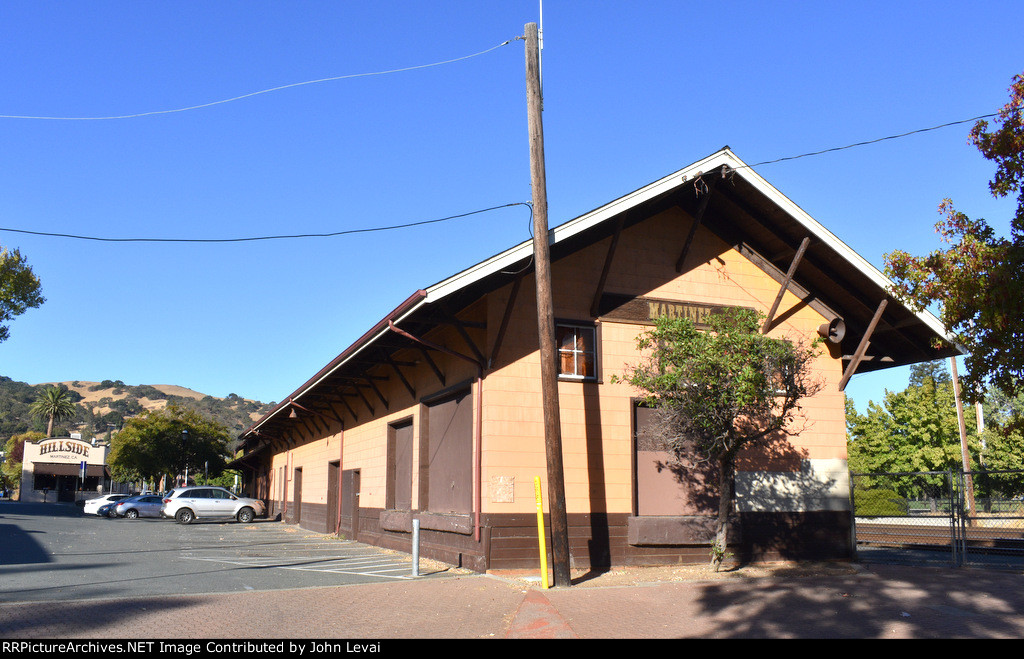 The former SP station building in Martinez 